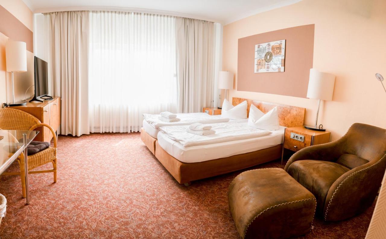 Hotel Am Uckersee Röpersdorf エクステリア 写真